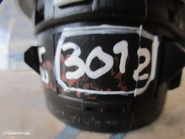 Grelha Friso 687602078R 08239006 RENAULT TWINGO 3 FASE 1 2014 1.0I 71CV 5P AZUL BEBE FRT DRT GRE VENTILAÇÃO - 5