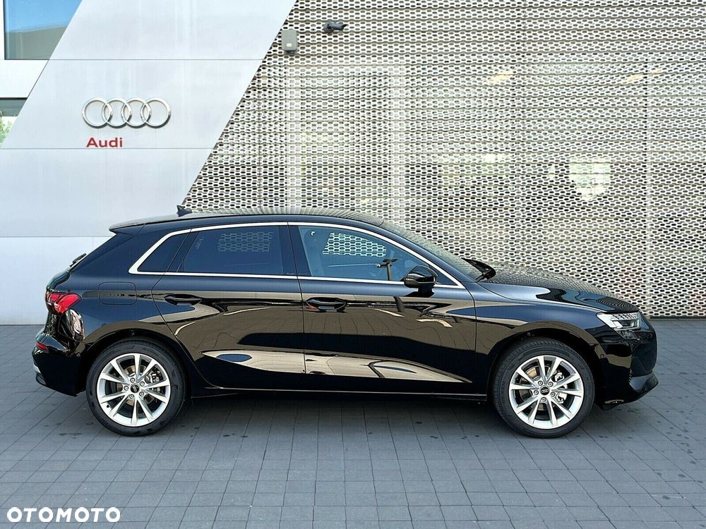 Audi A3 Sportback - 12