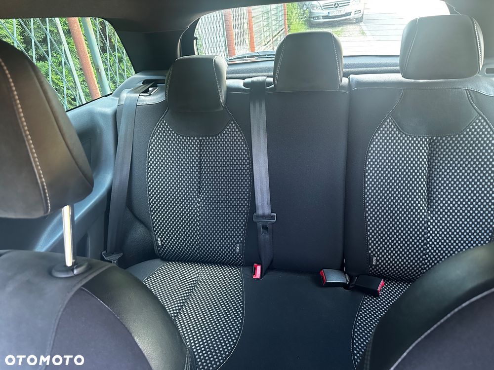 Citroën DS3 1.6 THP SportChic - 17