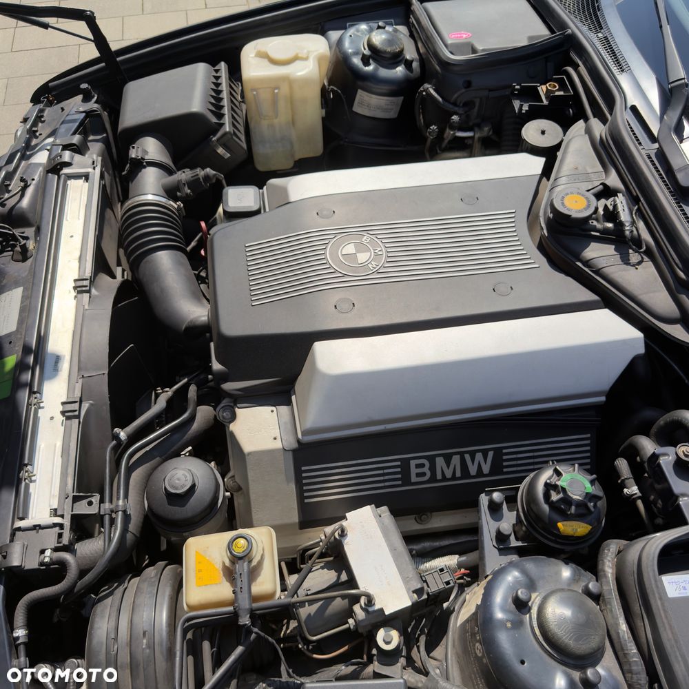 BMW Seria 5 530i V8 - 26