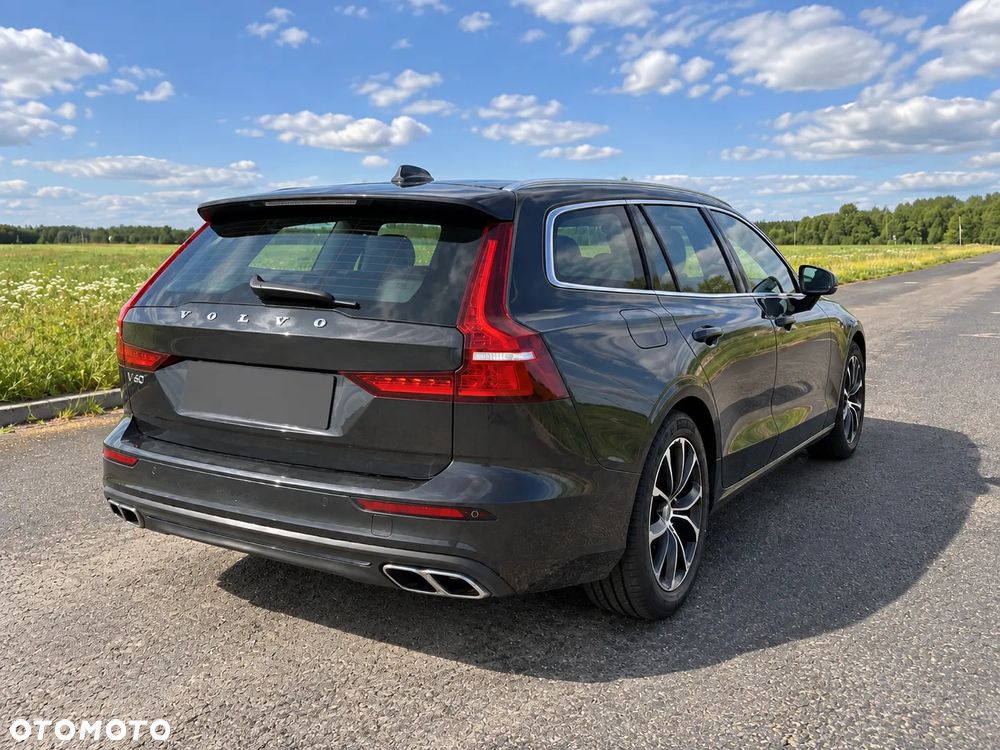 Volvo V60 D3 Momentum - 4