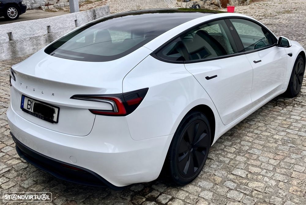 Tesla Model 3 Tração Traseira - 3