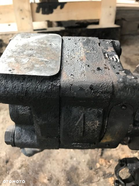 John Deere 3200 - Pompa Hydrauliki - 4