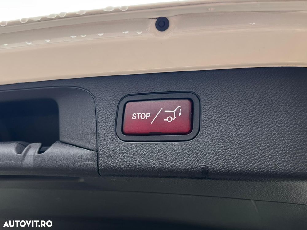 Mercedes-Benz GLC 300 d 4Matic 9G-TRONIC Exclusive - 22