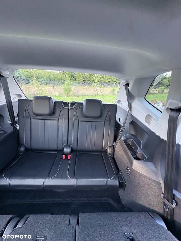 Volkswagen Tiguan Allspace - 23