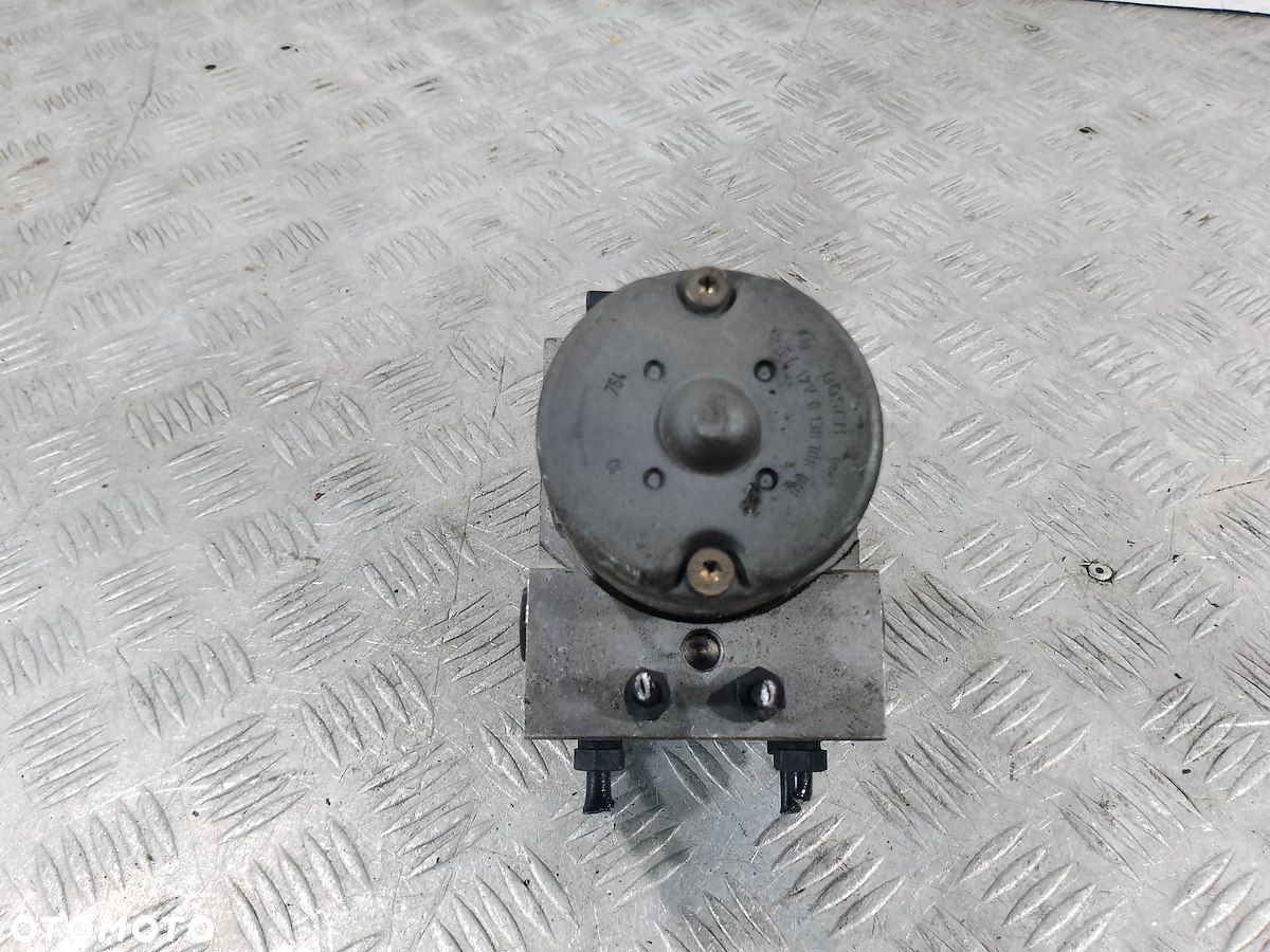 POMPA ABS AUDI A4 B5 0265216411  0273004132 8E0614111 1.9 TDI - 6