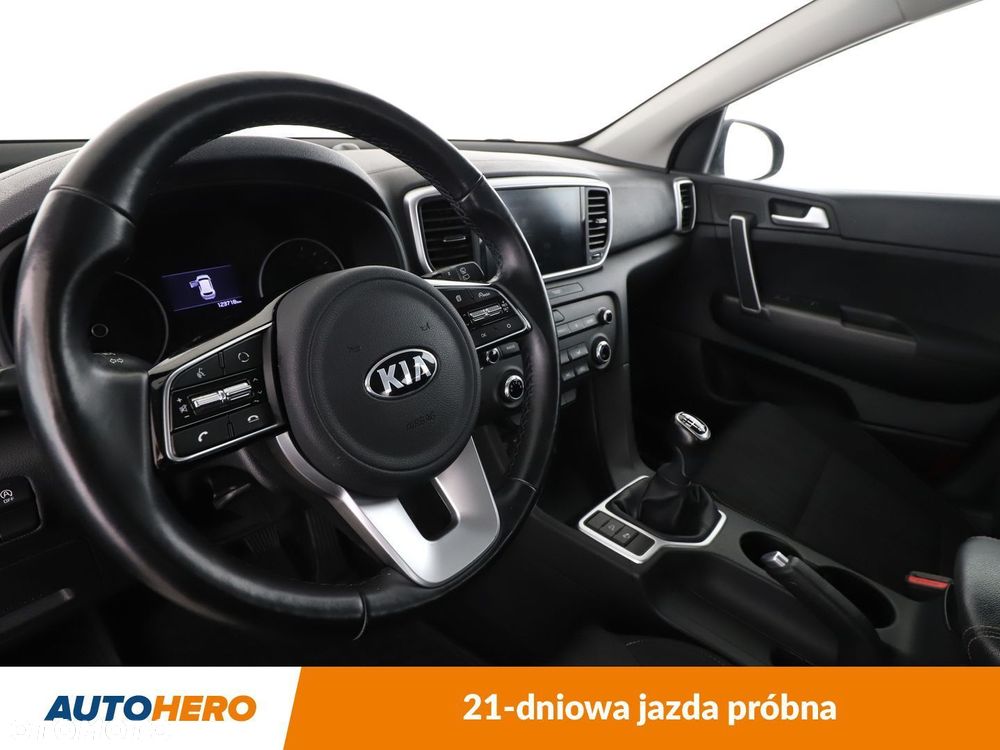Kia Sportage - 12