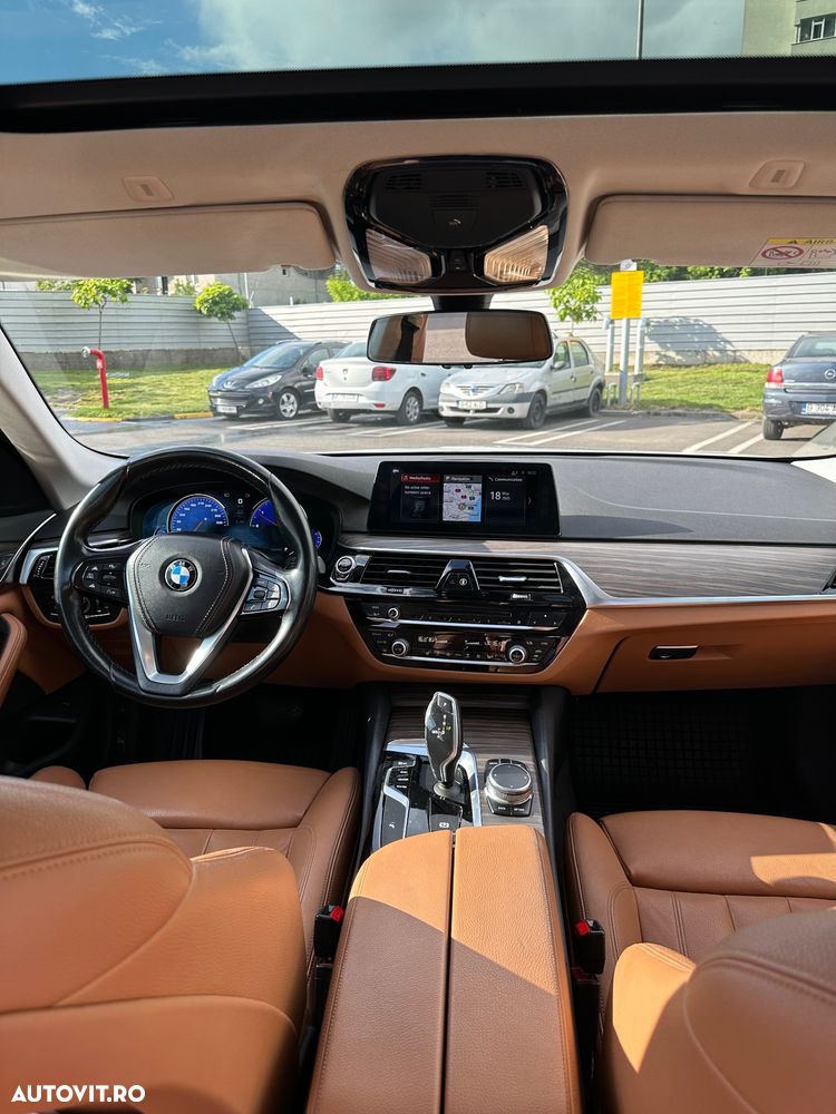 BMW Seria 5 520d Aut. - 9