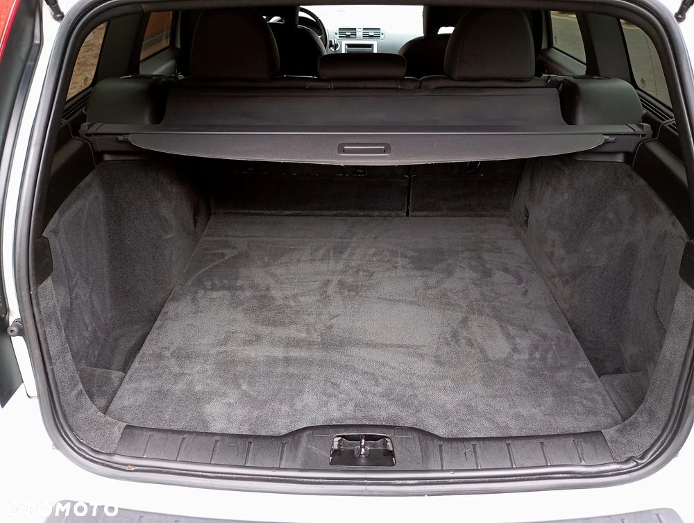 Volvo V50 DPF D2 Summum - 27