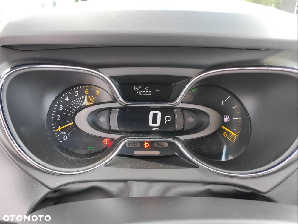 Renault Captur 1.2 TCe Zen EDC - 8