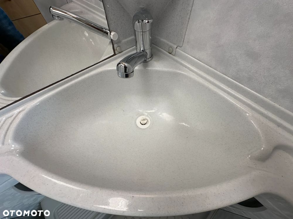 Adria UNICA 430 DD z markizą workową FIAMMA. DMC 900 kg. RATY - 16