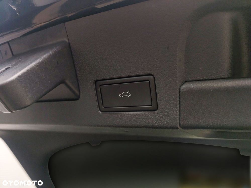 Volkswagen Arteon 2.0 TSI R-Line DSG - 34