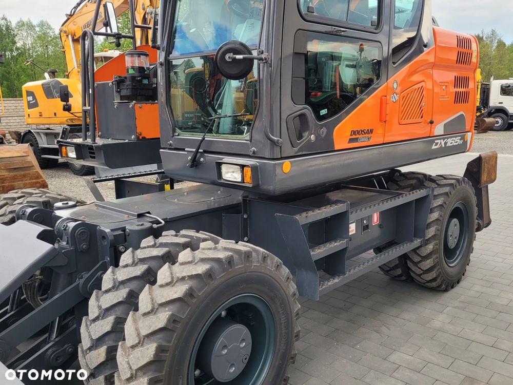 Doosan DX-165W / ROTOTILT ze szczypcami / COMPACT / - 9