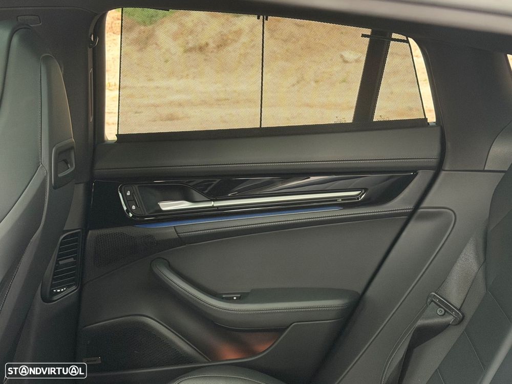 Porsche Panamera 4S E-Hybrid - 14