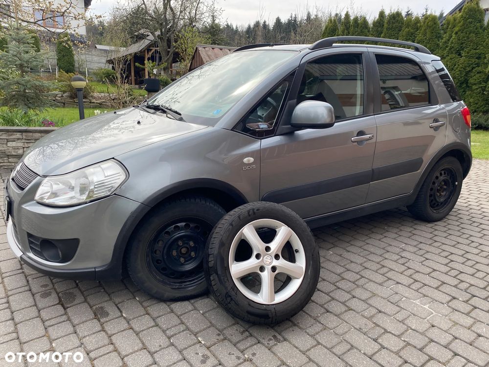 Suzuki SX4 - 1