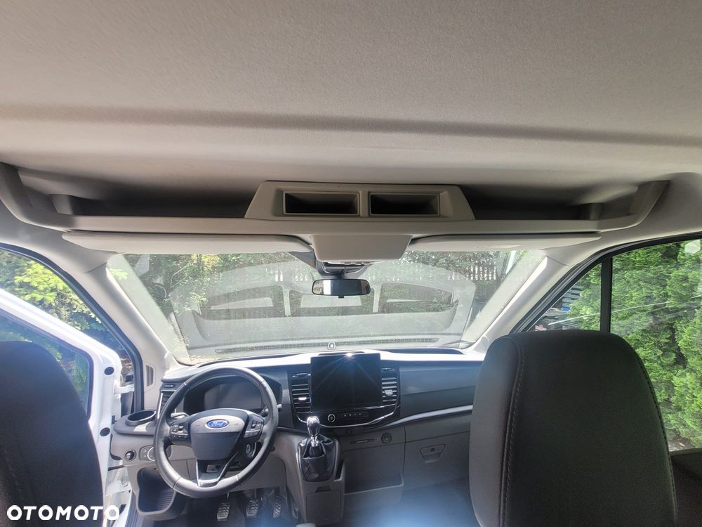 Ford Transit - 25