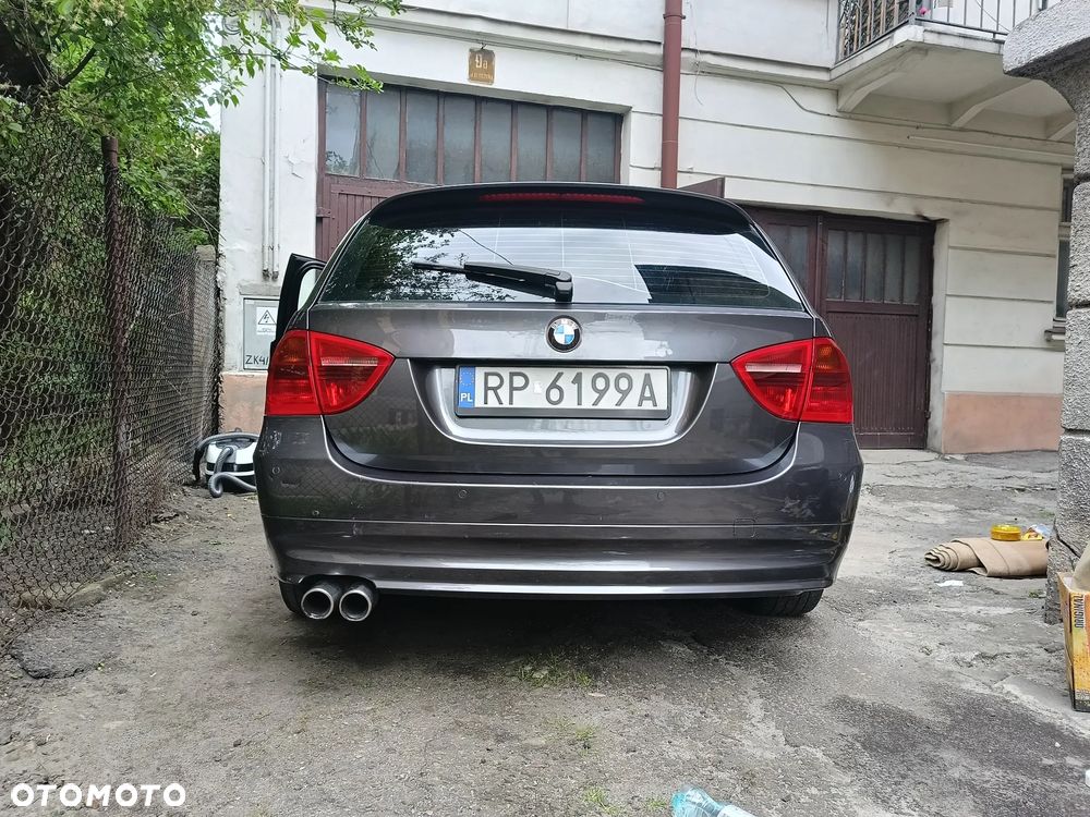 BMW Seria 3 320d - 6