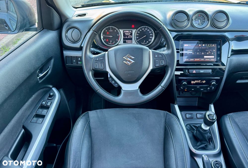 Suzuki Vitara - 15