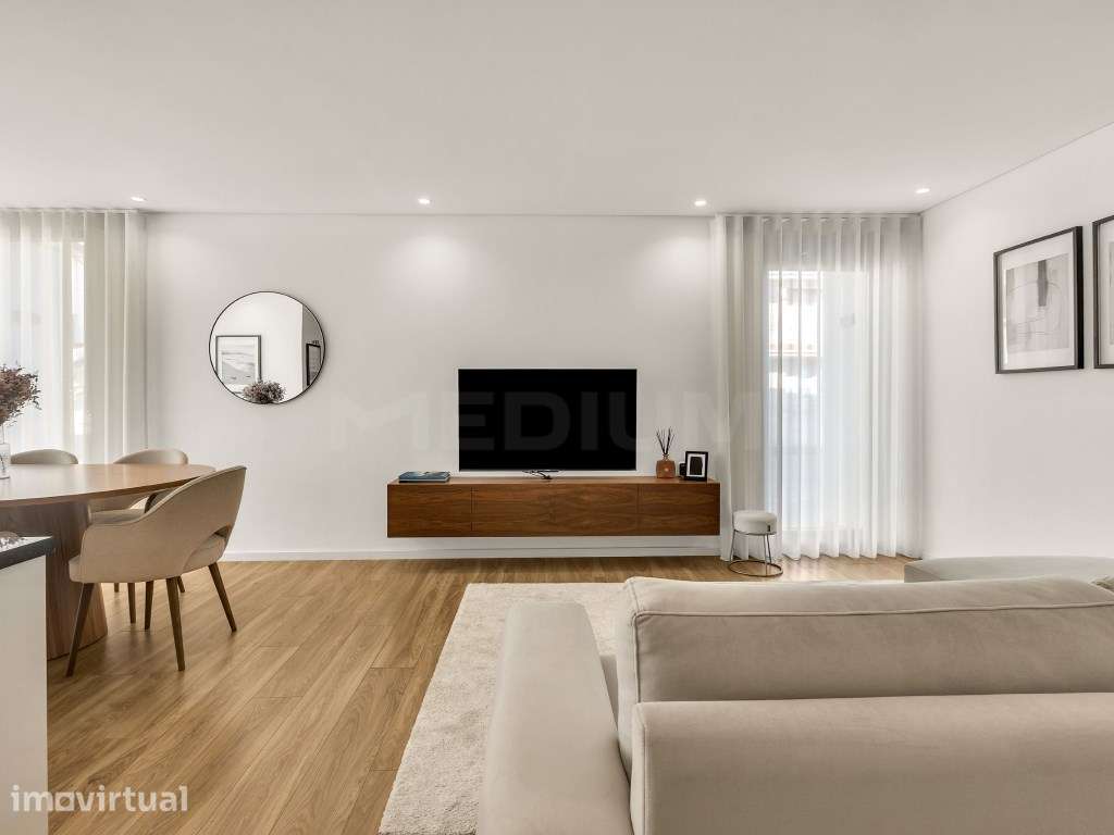 Apartamento T2 em Vilar do Pinheiro - Grande imagem: 4/21