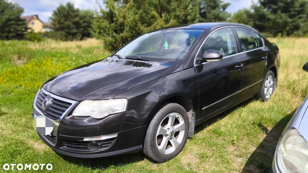 Volkswagen Passat 2.0 TDI DPF Comfortline - 2