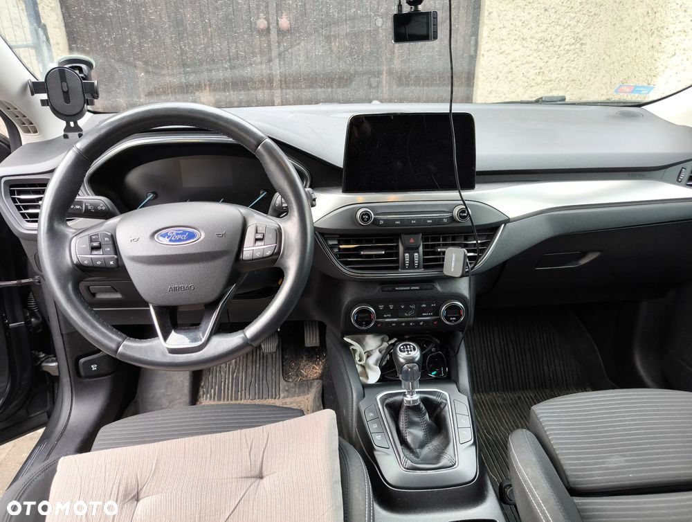 Ford Focus 2.0 EcoBlue Titanium X - 6