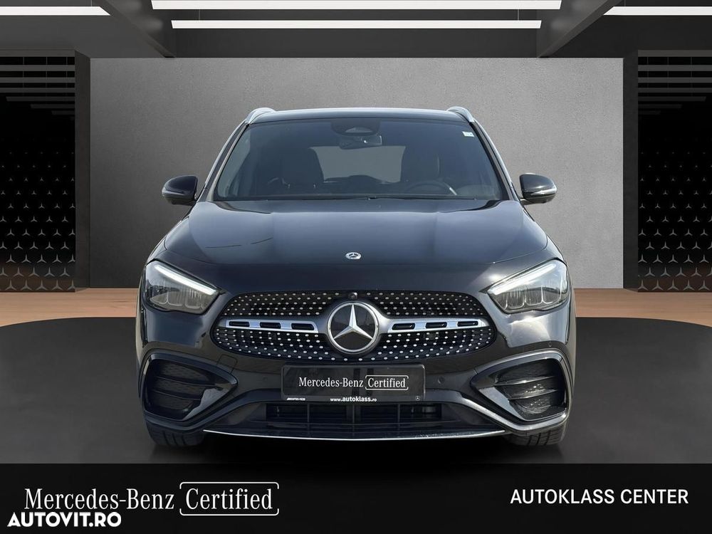 Mercedes-Benz GLA - 9