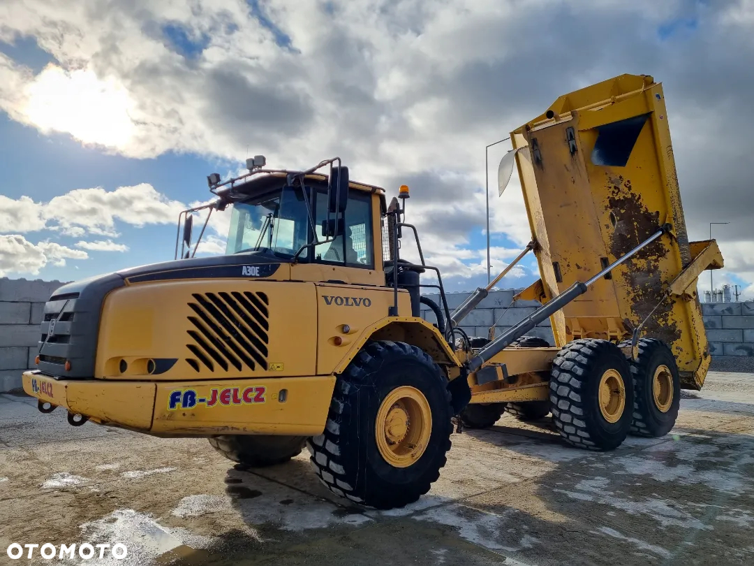 Volvo Wozidło Dumper VOLVO A30E 6x6 - 17