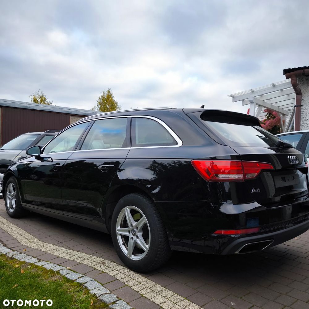 Audi A4 Avant - 9