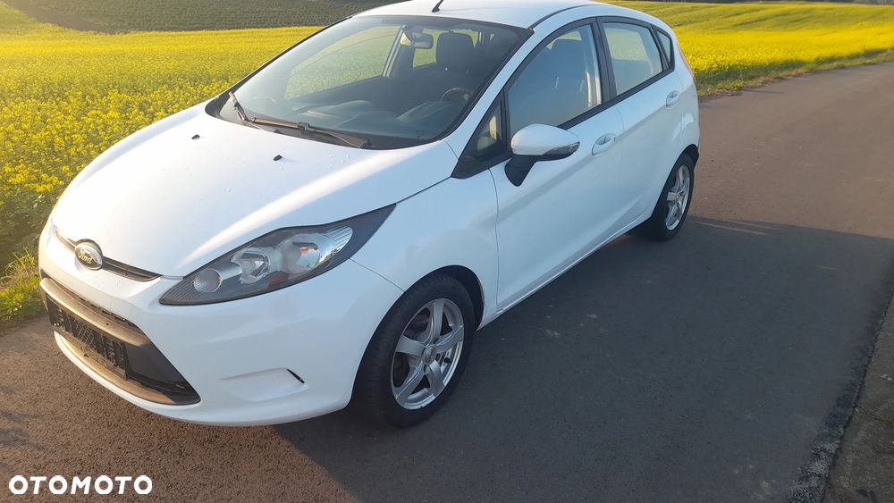 Ford Fiesta - 10