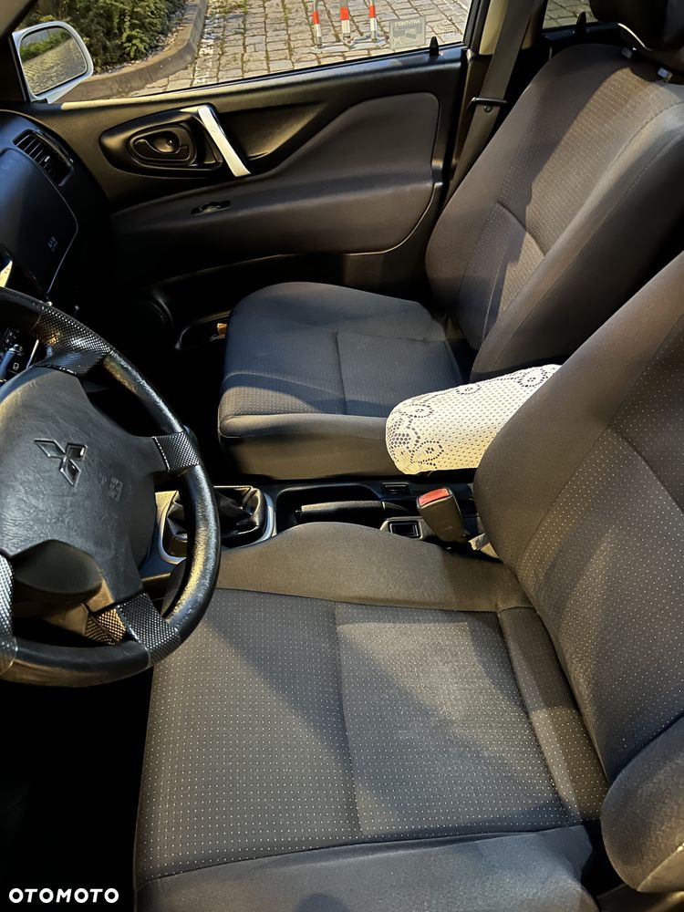 Mitsubishi Space Star 1.6 Comfort - 12