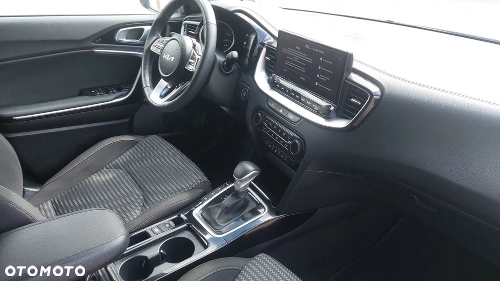 Kia Ceed 1.5 T-GDI GT-Line DCT - 35