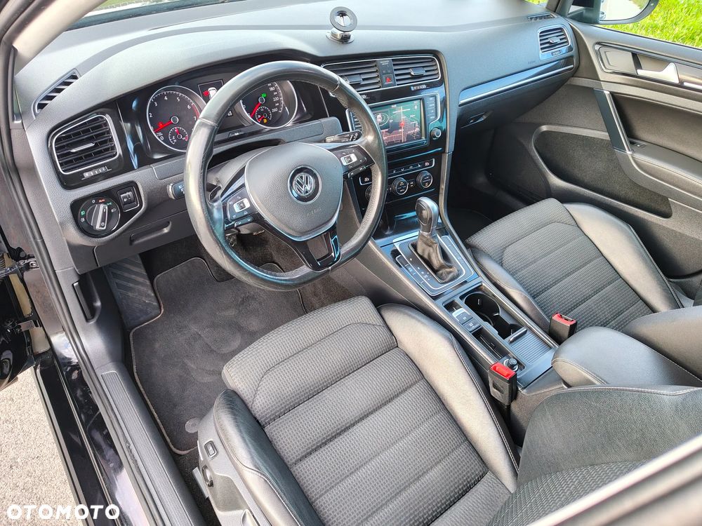 Volkswagen Golf 1.4 TSI BMT Highline DSG - 12