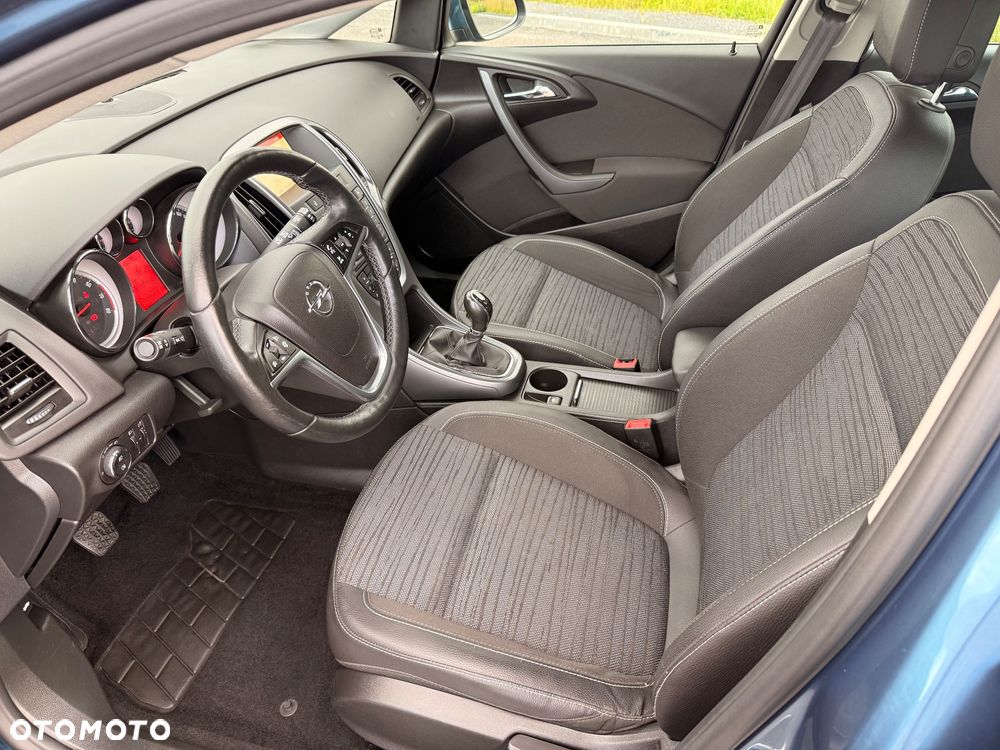 Opel Astra 1.4 Turbo - 6