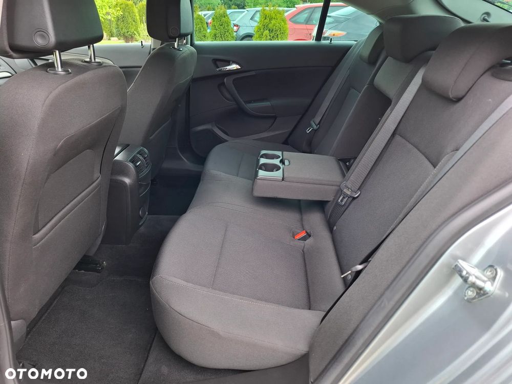 Opel Insignia 1.8 Design Edition - 36