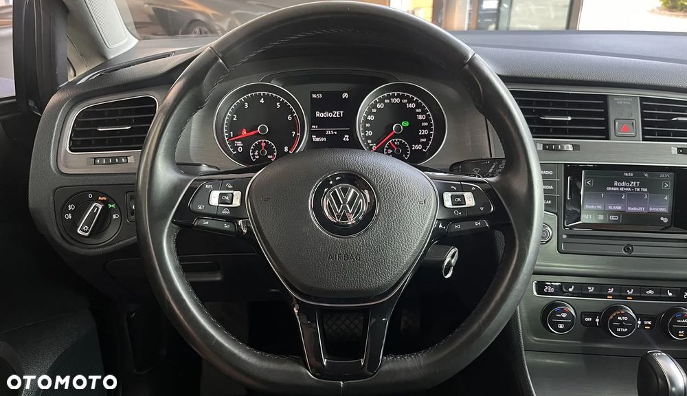 Volkswagen Golf 1.2 TSI DSG Comfortline - 12