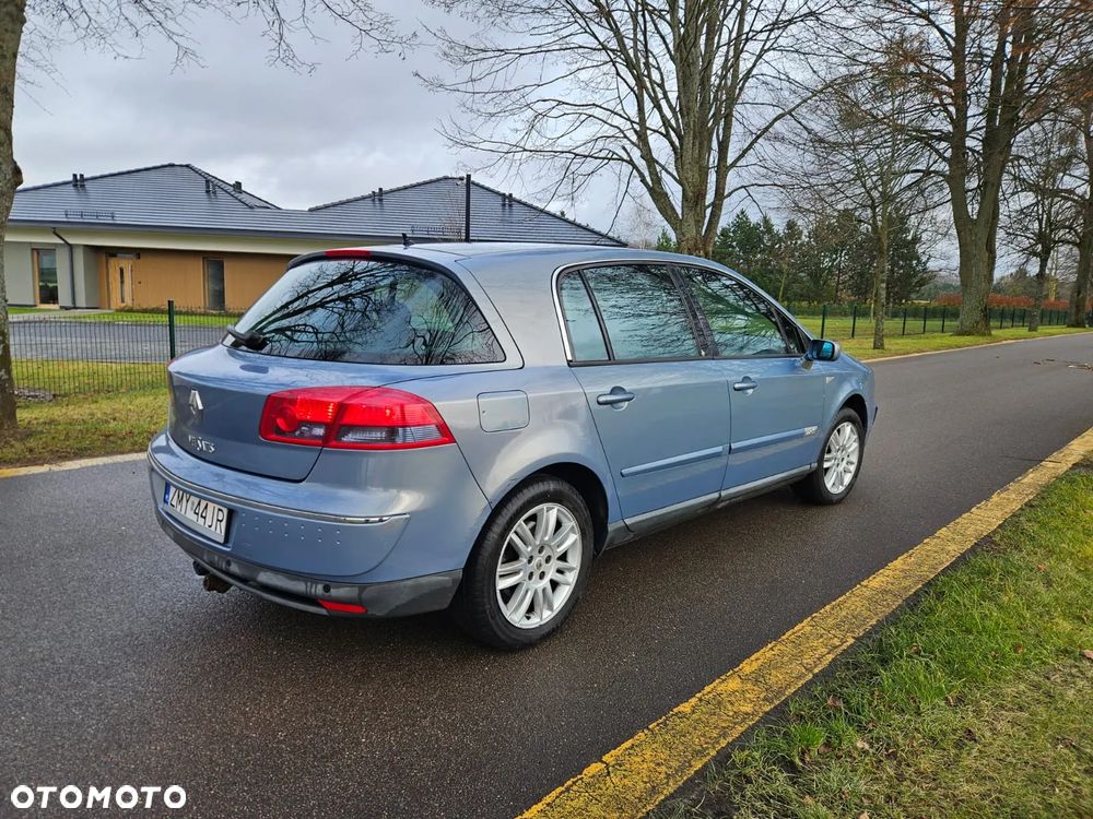 Renault Vel Satis - 4