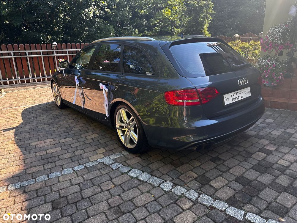 Audi A4 Avant 2.0 TDI Quattro - 13