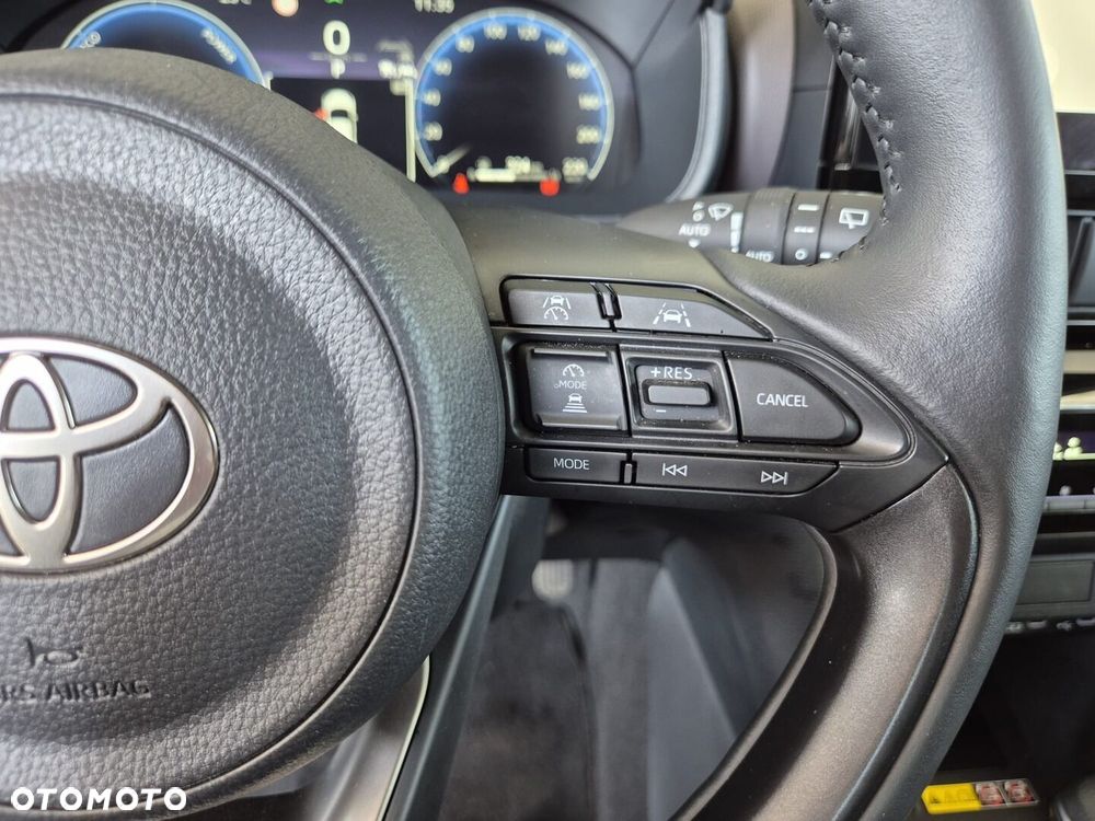 Toyota Yaris Cross Hybrid 1.5 Executive - 19