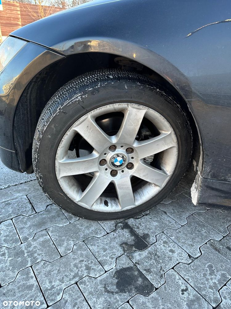 BMW Seria 3 325i - 11