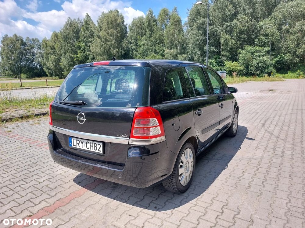 Opel Zafira 1.8 Enjoy - 8