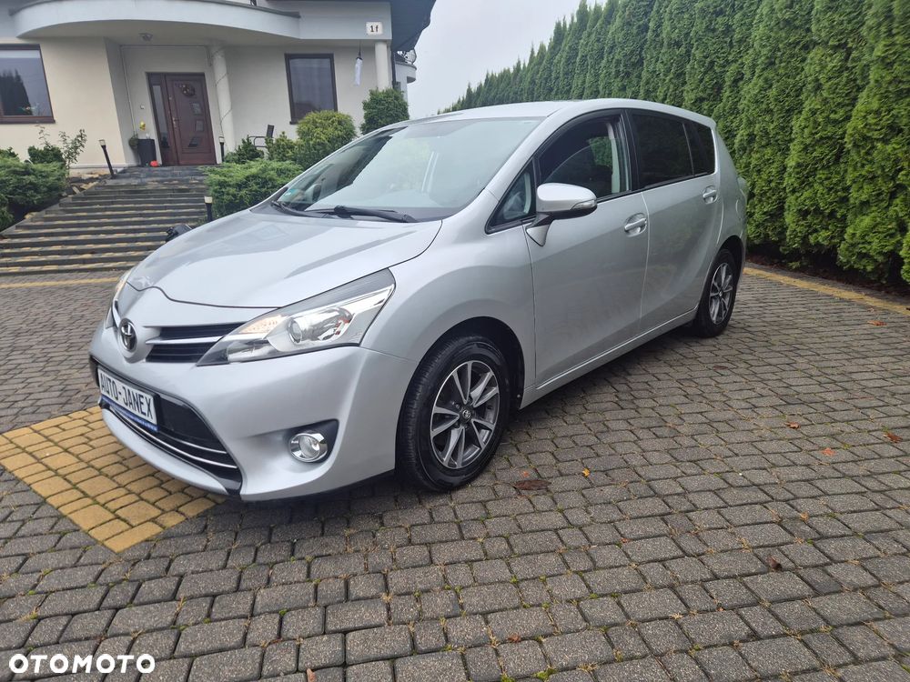 Toyota Verso 1.8 5-Sitzer Executive - 1