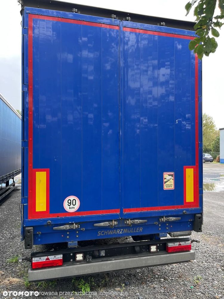 Schwarzmuller Standard SAF 300 000 km  5910 kg - 1