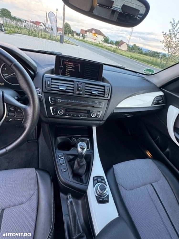 BMW Seria 1 118d DPF - 11