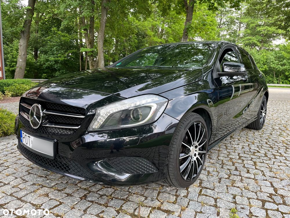 Mercedes-Benz Klasa A 200 (BlueEFFICIENCY) - 1