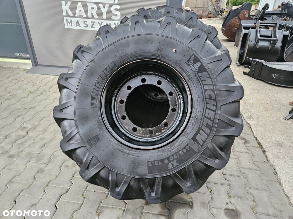 Caterpillar KOŁA 445/70-19,5 18-19,5 MICHELIN KOPARKA KOŁOWA CAT KOMATSU VOLVO