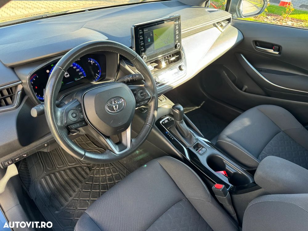 Toyota Corolla 1.8 HSD Dynamic - 11