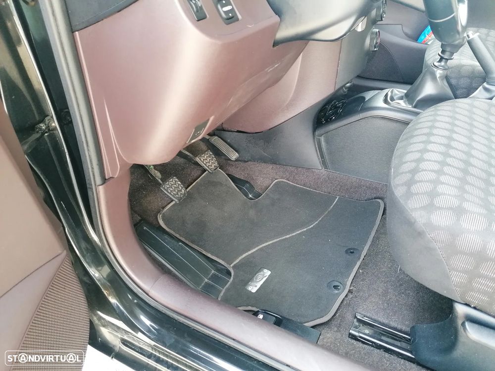 Toyota iQ 1.0 VVT-i Essential+AC - 11