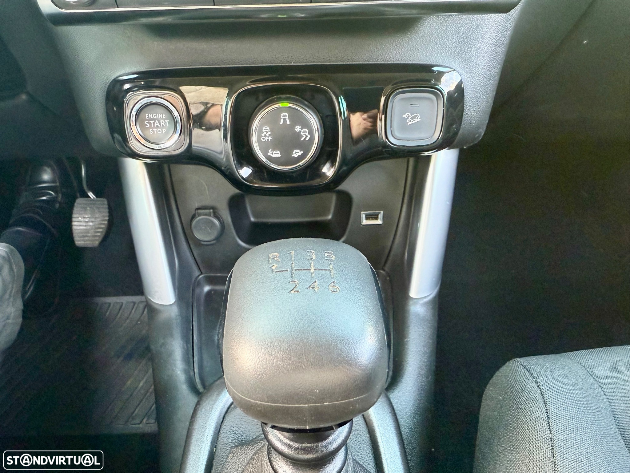 Citroën C3 Aircross 1.2 PureTech Shine Pack - 10