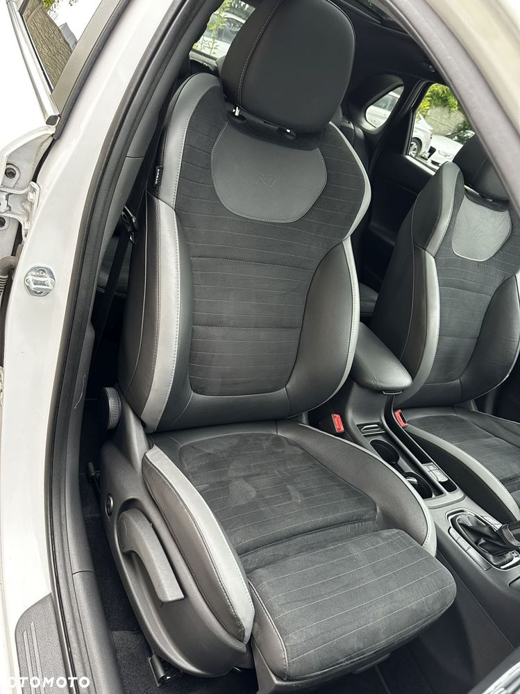 Hyundai i30 1.4 T-GDI DCT N-Line - 32