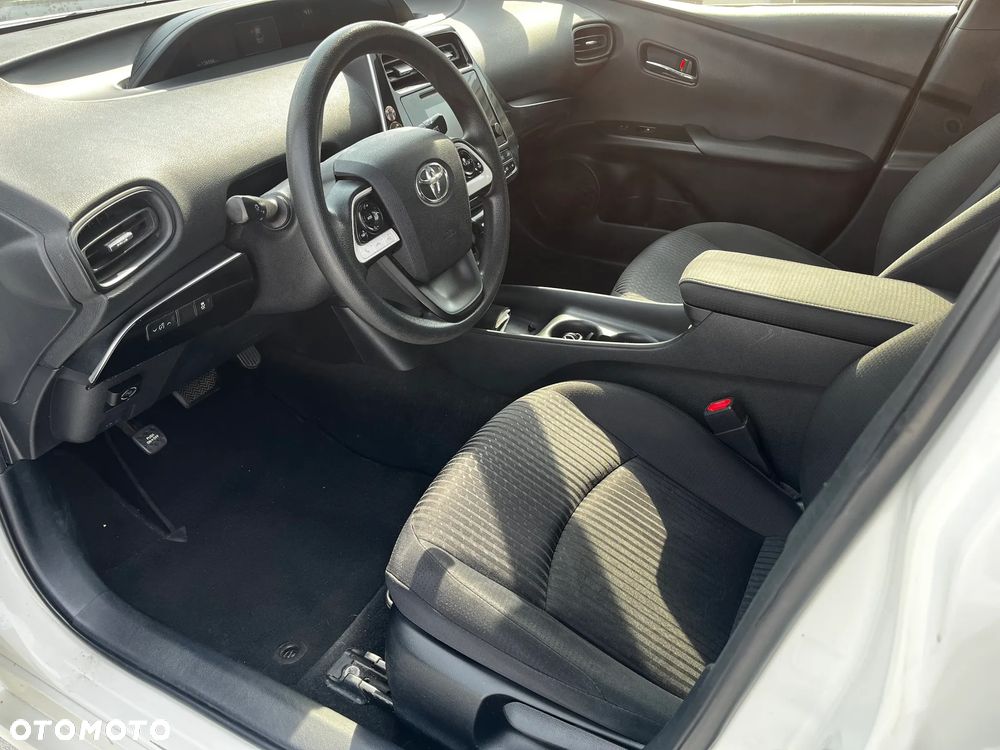 Toyota Prius - 14
